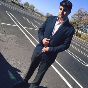 Meet your Posher, Julio